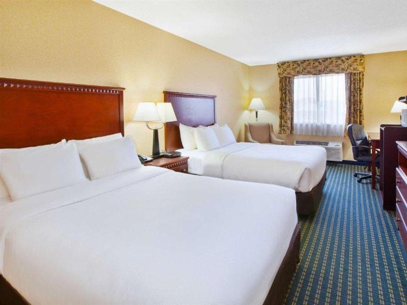 Quality Inn Marshall Near I-69 Buitenkant foto