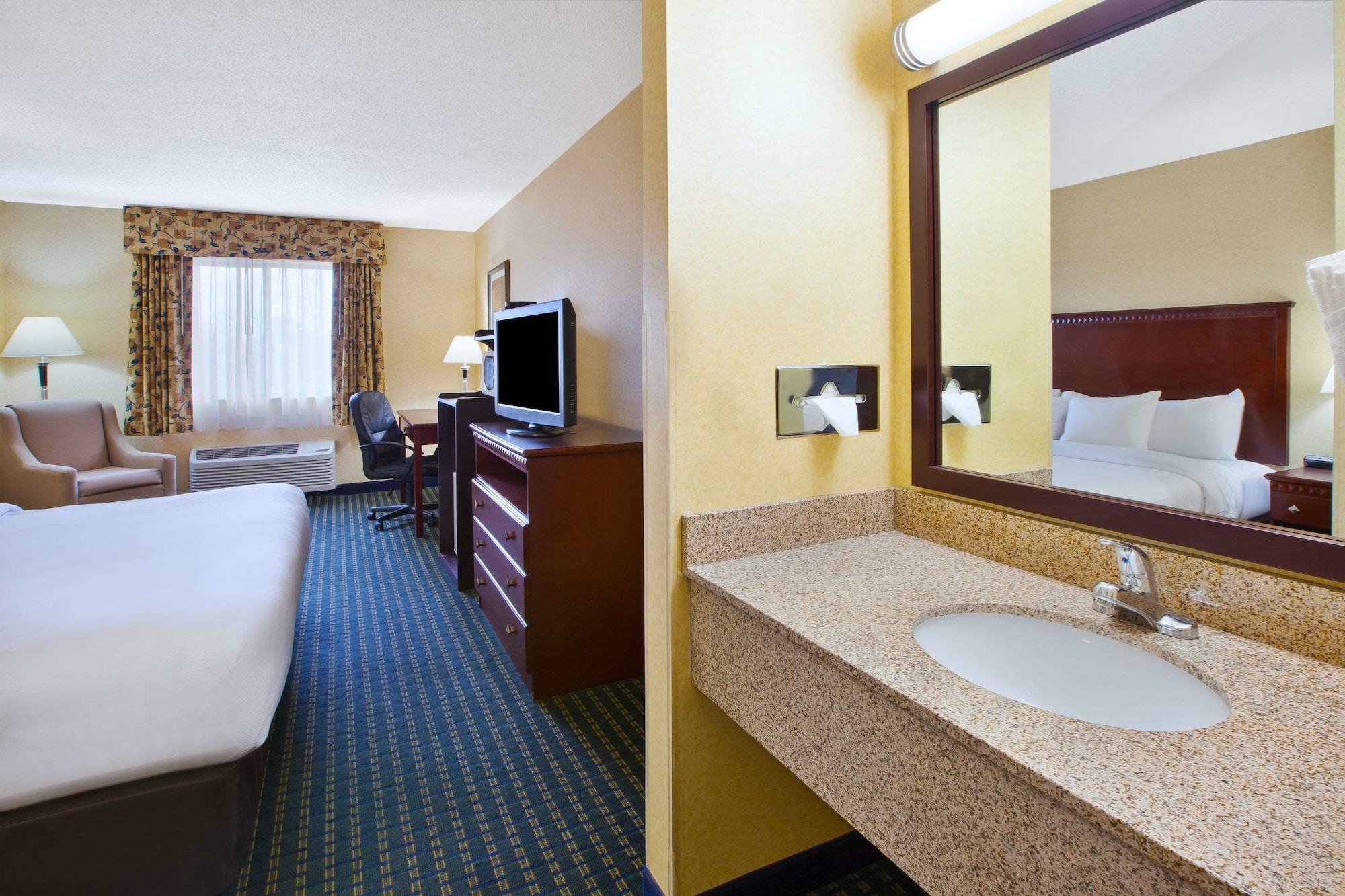 Quality Inn Marshall Near I-69 Buitenkant foto